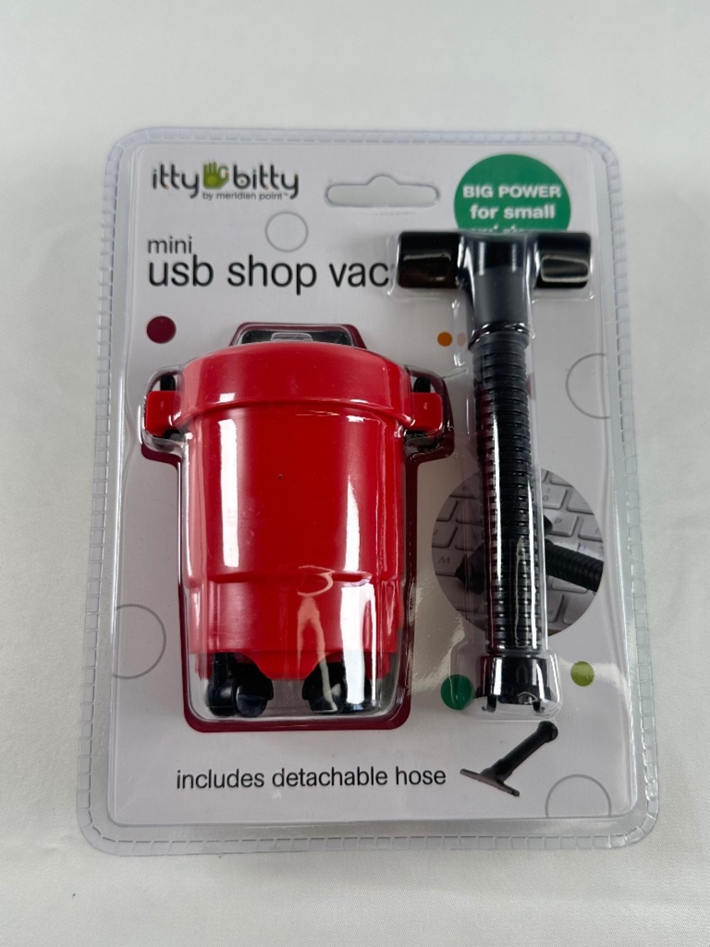 Itty Bitty - Mini USB Shop Vac - Red and Black - Detachable Hose - NWT